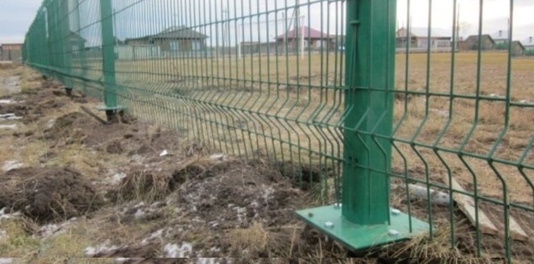 Купить сваи для ограждения от производителя в Междуреченске от 1391 руб: низкая цена, быстрая установка